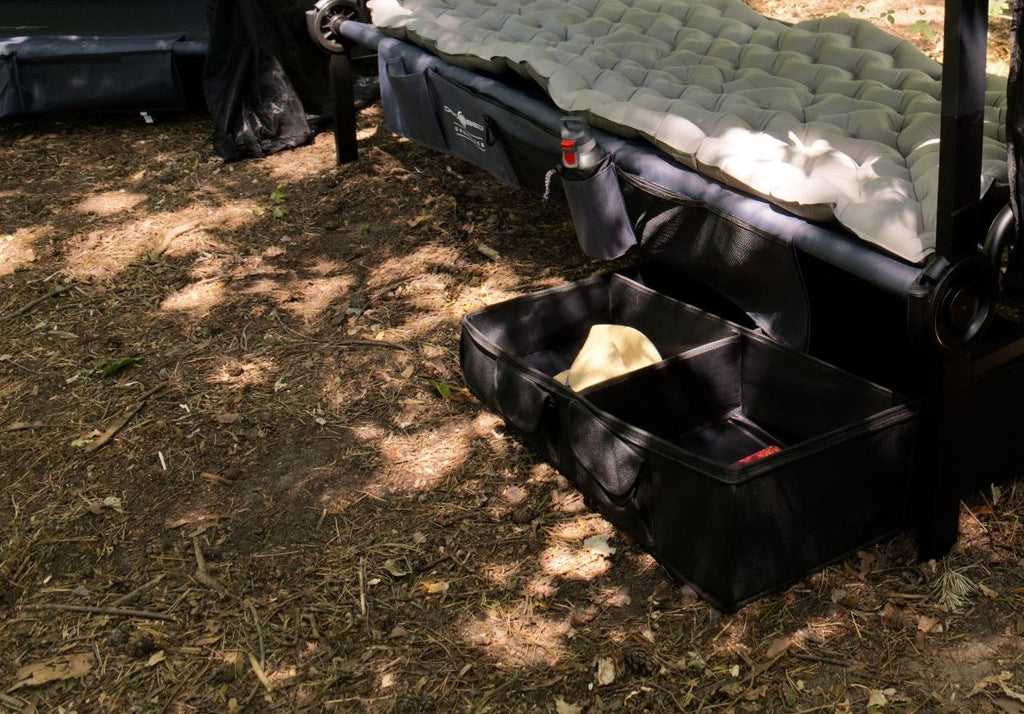 footlocker black foams